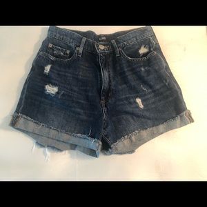 💚 2/30 Aero high rise curvy mom short